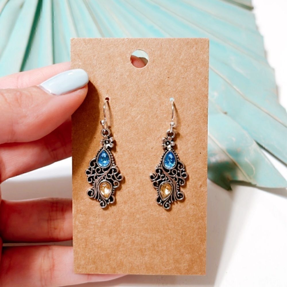 Crystal dangle earrings S123